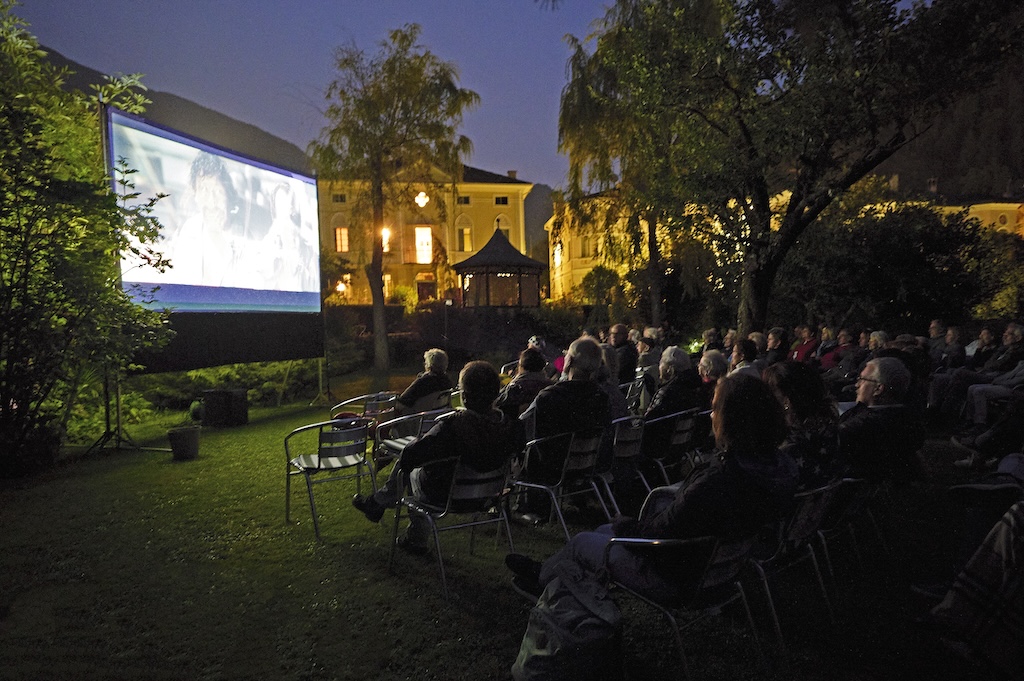 I FILM DI DEVON HOUSE